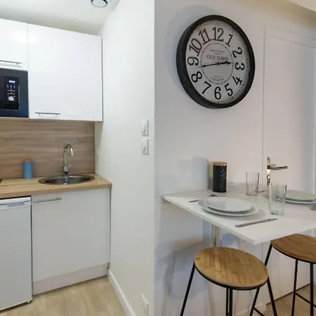 Cosy - Parking - Wifi - Buanderie - Jardin דירה *