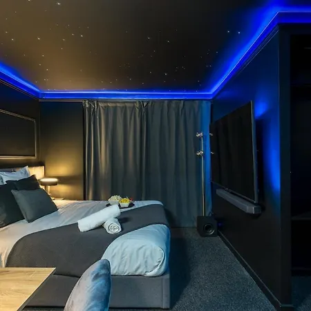 Cinema Prive - Ciel Etoile - Dolby Atmos & Grand Ecran Апартаменты